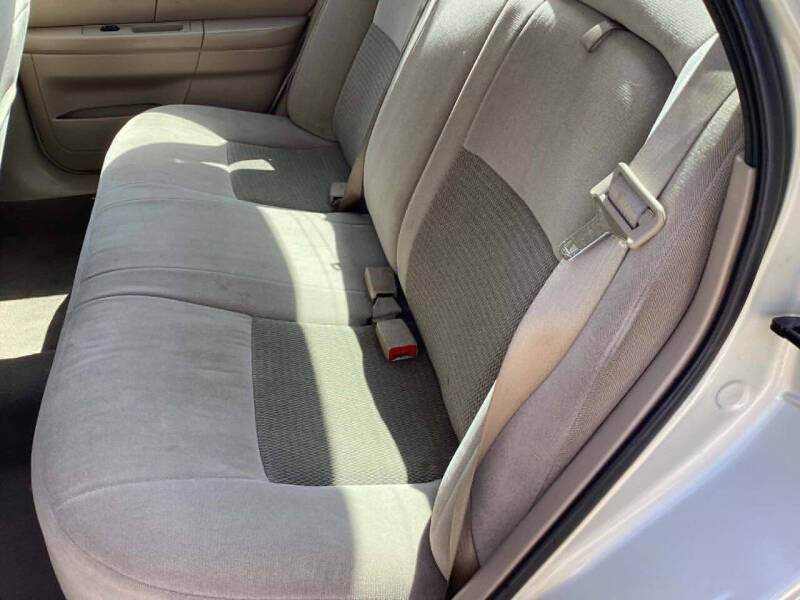 2007 Ford Taurus SEL