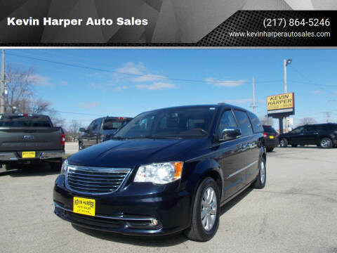 2015 Chrysler Town and Country for sale at Kevin Harper Auto Sales in Mount Zion IL
