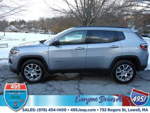2022 Jeep Compass Latitude Lux