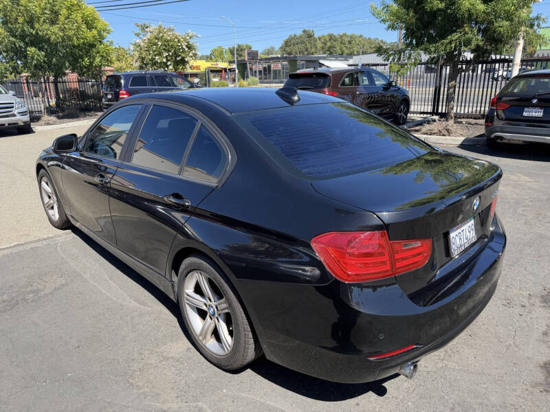 2015 BMW 3 Series 320i