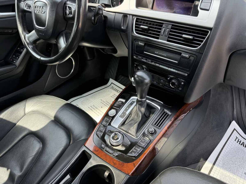 2012 Audi A4 2.0T quattro Prestige