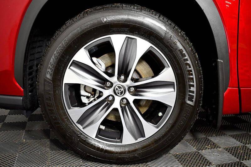 2020 Toyota Highlander Hybrid XLE