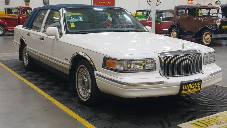 1996 Lincoln Town Car Executive