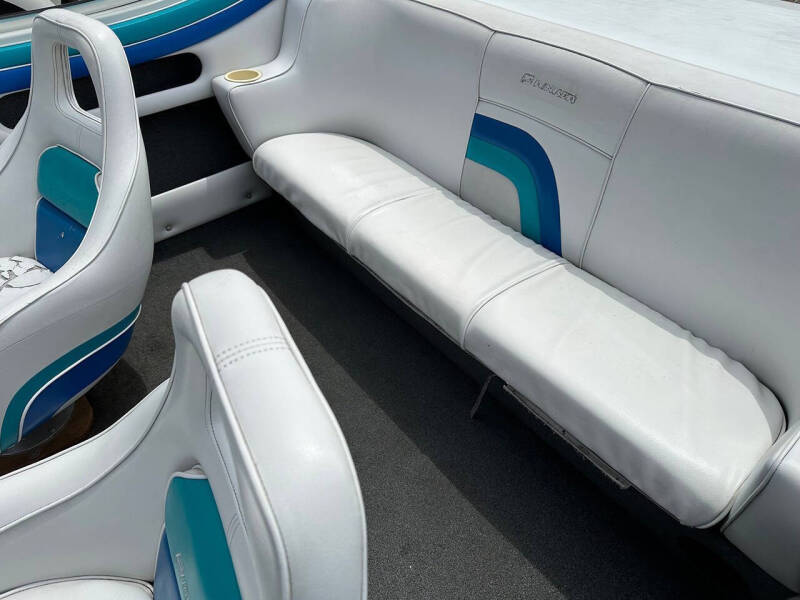 1993 Rinker CAPTIVA