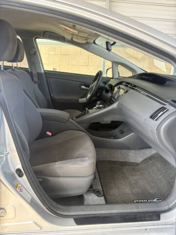 2011 Toyota Prius One