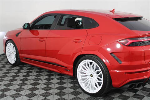 2025 Lamborghini Urus SE