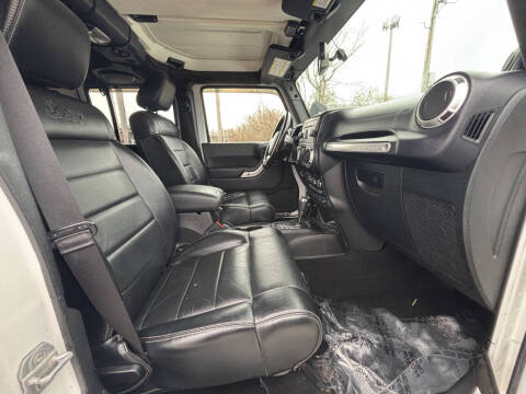 2012 Jeep Wrangler Unlimited Sahara