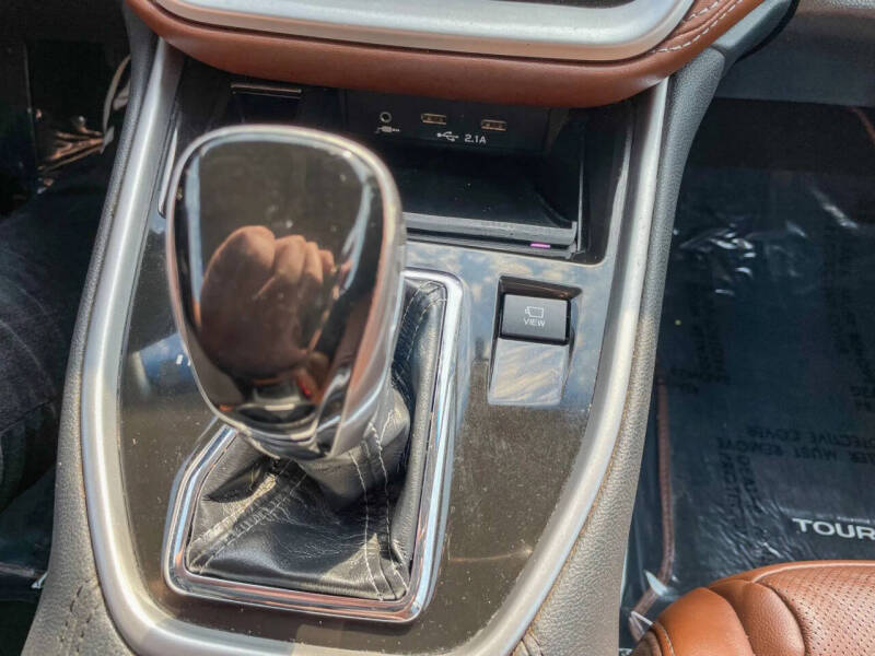 2020 Subaru Outback Touring