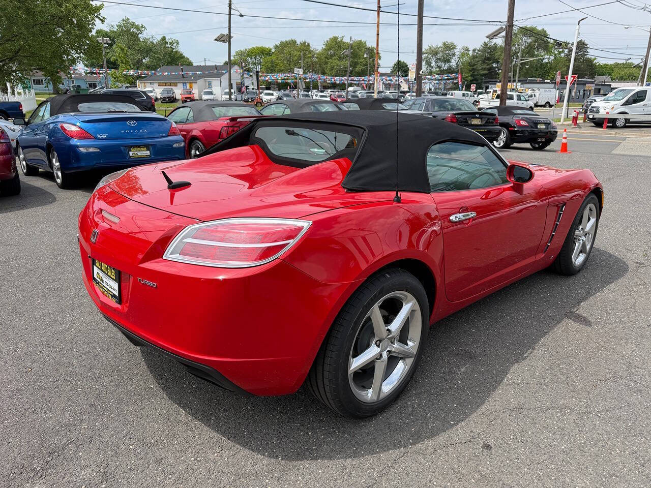 2007 Saturn SKY 23