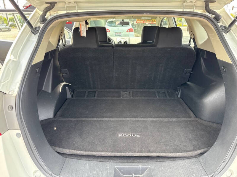 2015 Nissan Rogue Select S