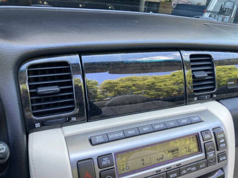 2004 Lexus SC 430