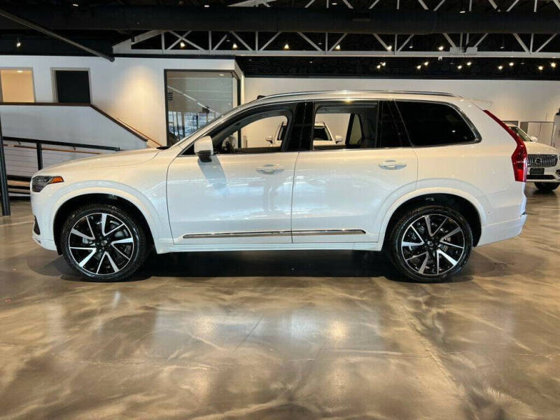 2023 Volvo XC90 B6 Plus Bright Theme 6P
