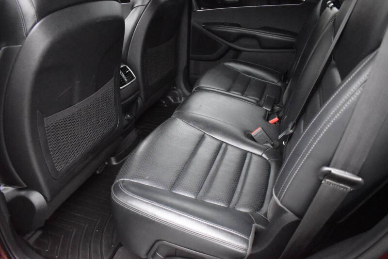 2018 Kia Sorento EX V6