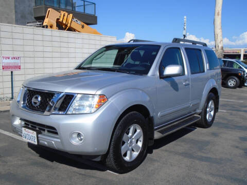 2012 Nissan Pathfinder SV