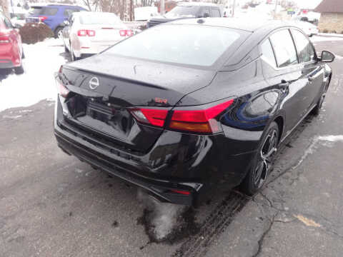2024 Nissan Altima 2.5 SR