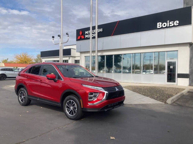 2026 Mitsubishi Eclipse Cross ES's photo