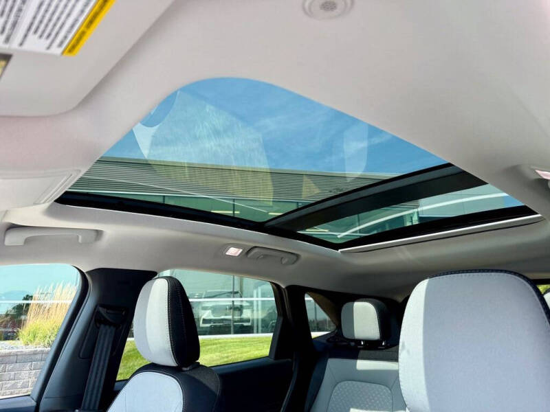 2025 Ford Escape Active