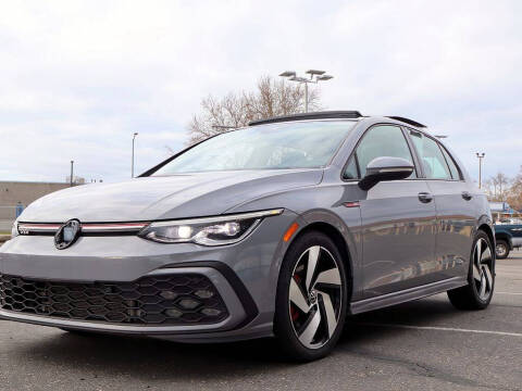 2022 Volkswagen Golf GTI SE