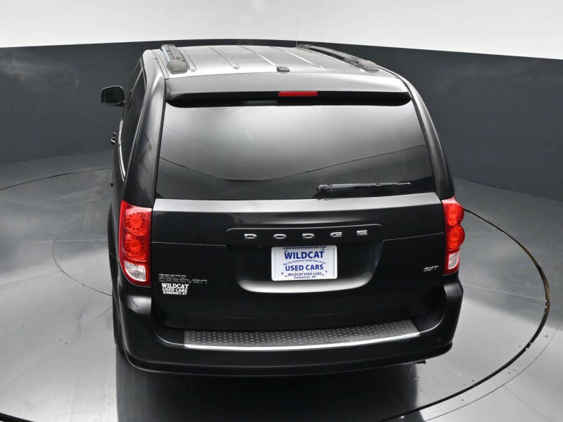 2016 Dodge Grand Caravan SXT Plus