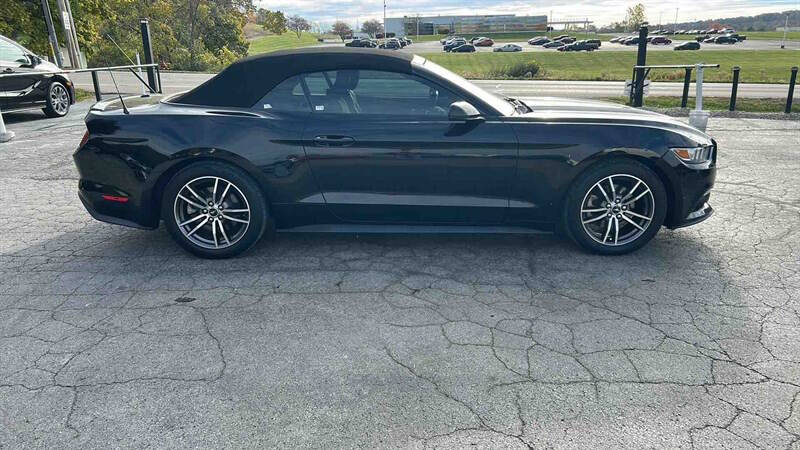2017 Ford Mustang EcoBoost Premium
