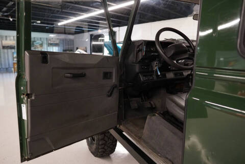 2000 Land Rover Defender