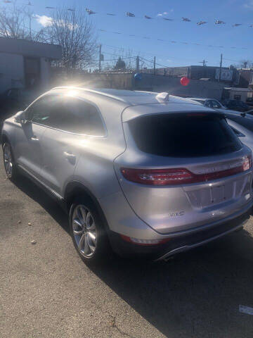 2017 Lincoln MKC Select