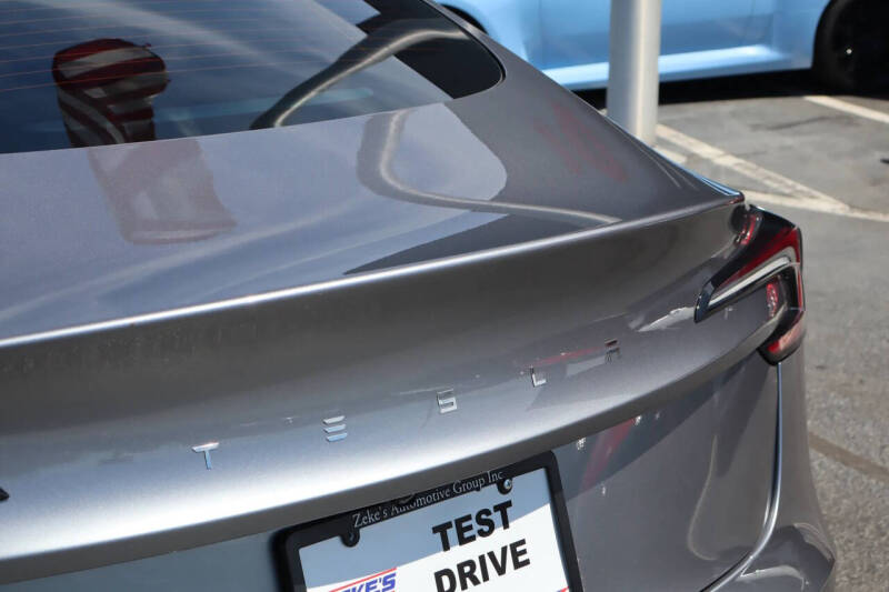 2025 Tesla Model 3 Long Range