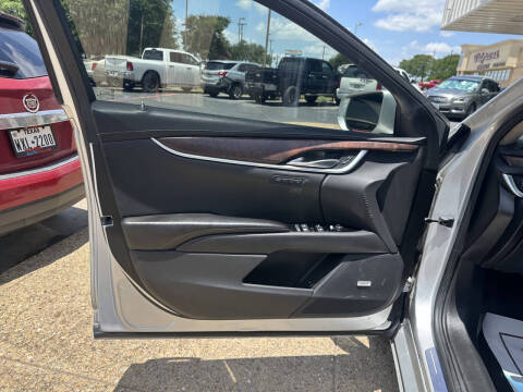 2018 Cadillac XTS Luxury