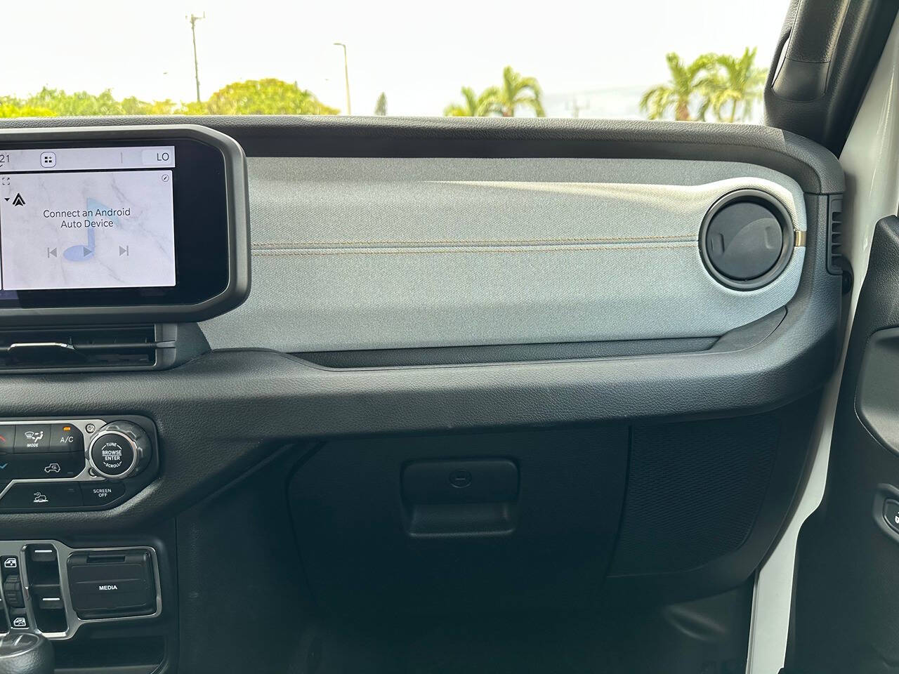 2024 Jeep Wrangler 42