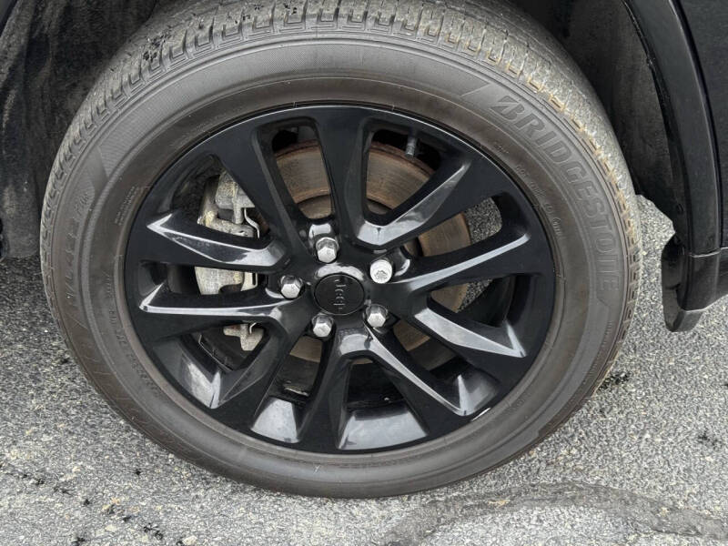 2022 Jeep Grand Cherokee WK Laredo X