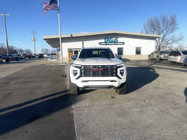 2023 GMC Canyon Denali