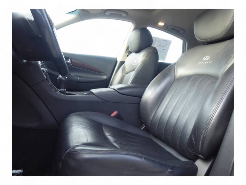 2013 Infiniti EX37