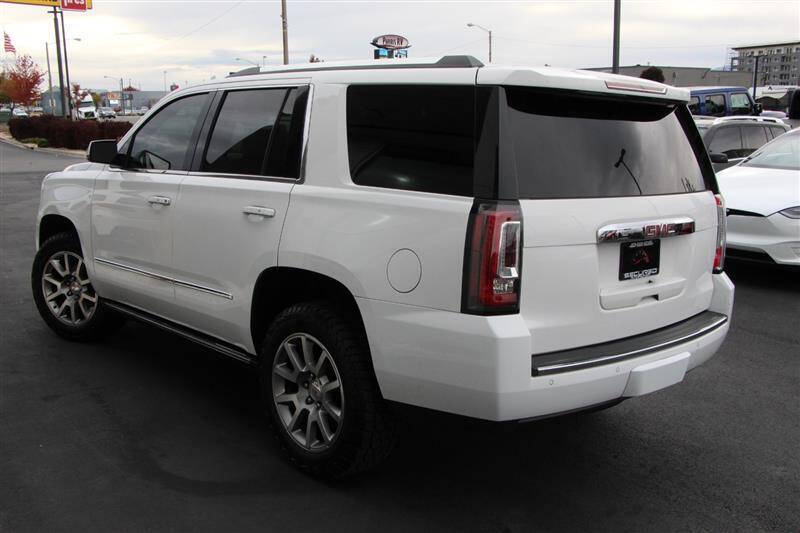 2016 GMC Yukon Denali