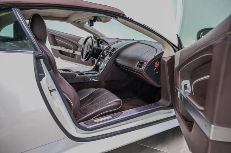 2012 Aston Martin Virage Volante