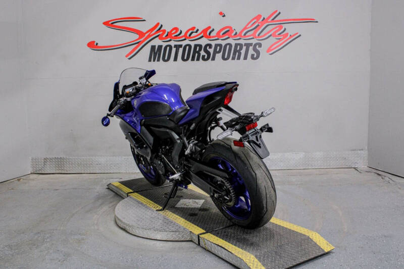 2022 Yamaha YZF-R7