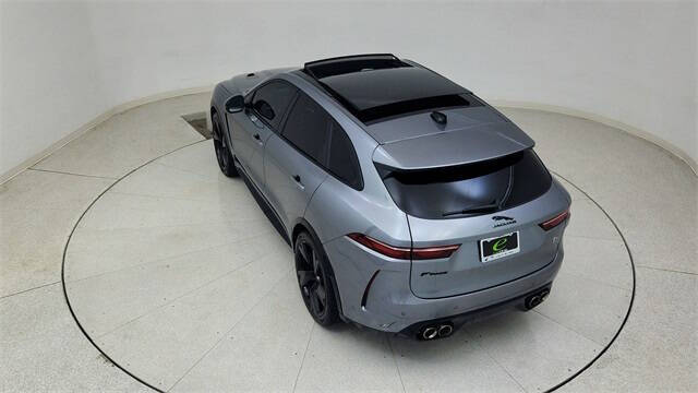 2022 Jaguar F-PACE SVR