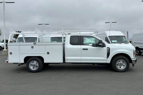 2025 Ford F-350 Super Duty XL