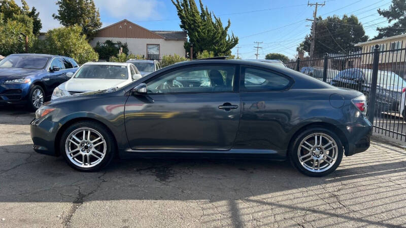 2010 Scion tC