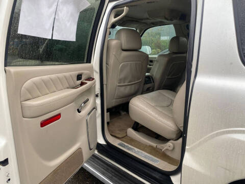 2005 Cadillac Escalade ESV Platinum Edition