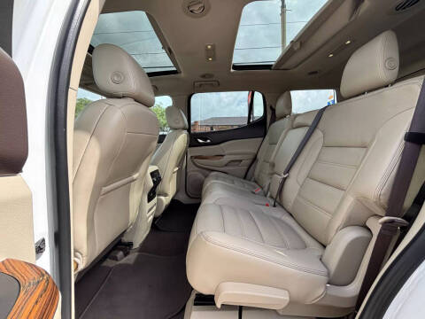 2017 GMC Acadia Denali