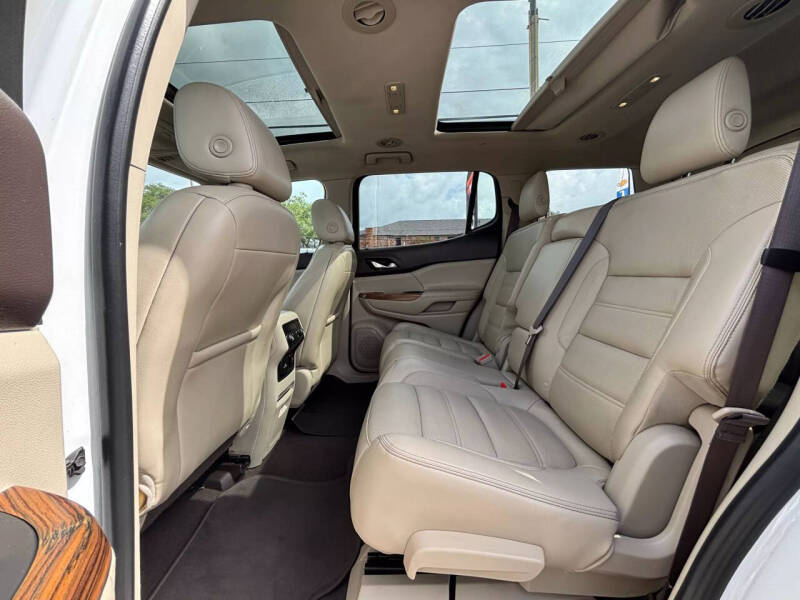 2017 GMC Acadia Denali