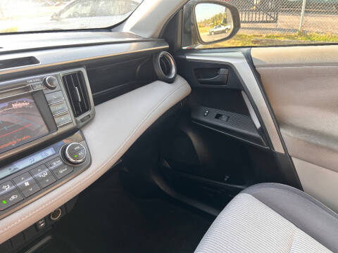 2013 Toyota RAV4 XLE