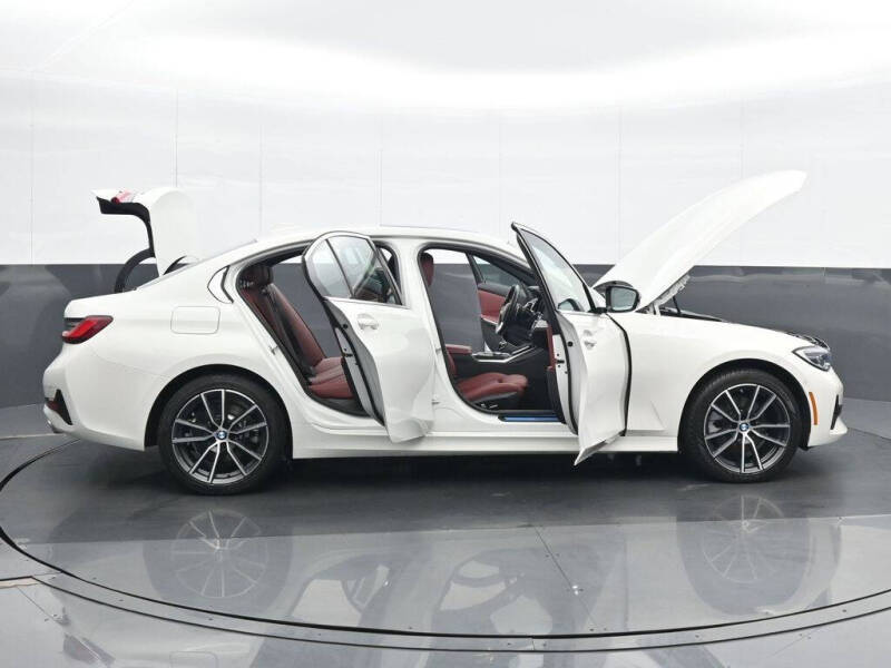 2022 BMW 3 Series 330i xDrive