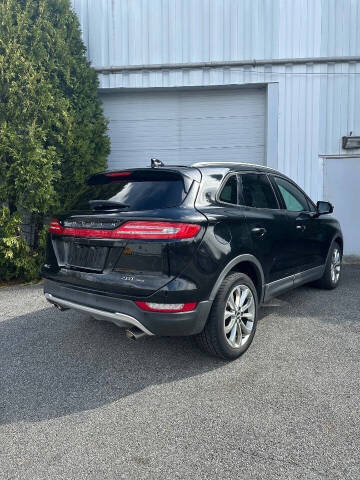 2017 Lincoln MKC Select