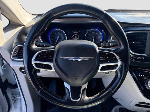 2019 Chrysler Pacifica Touring L