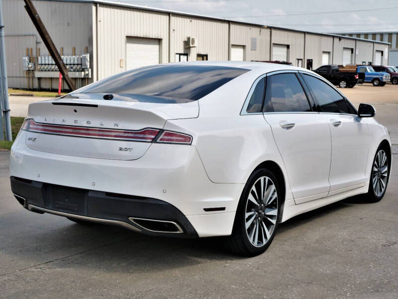 2017 Lincoln MKZ Select