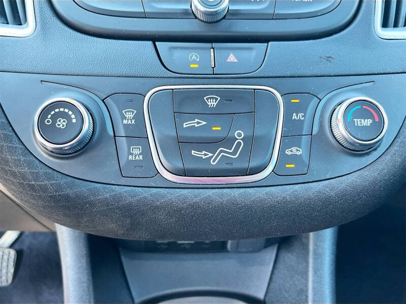 2025 Chevrolet Malibu LS