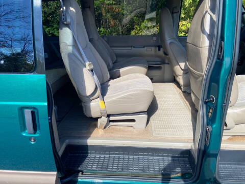 2000 Chevrolet Astro LS