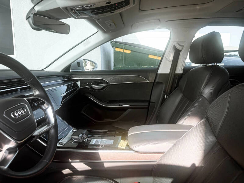 2022 Audi A8 L quattro 55 TFSI