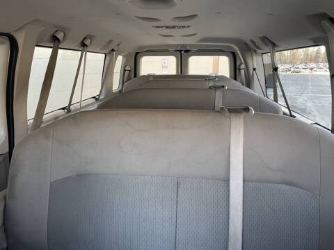 2014 Ford E-Series E-350 SD XLT